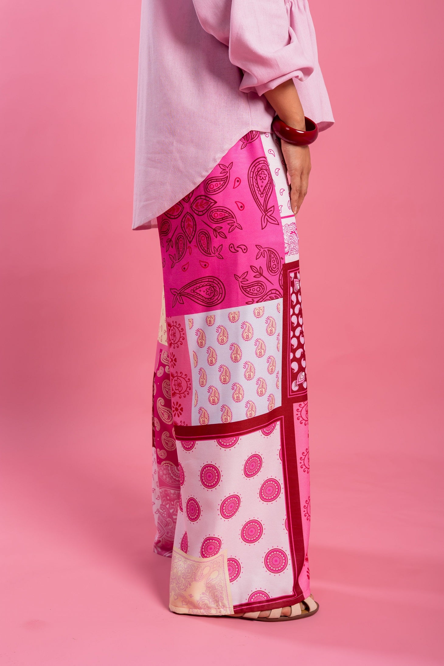 Spark pants Secondary image