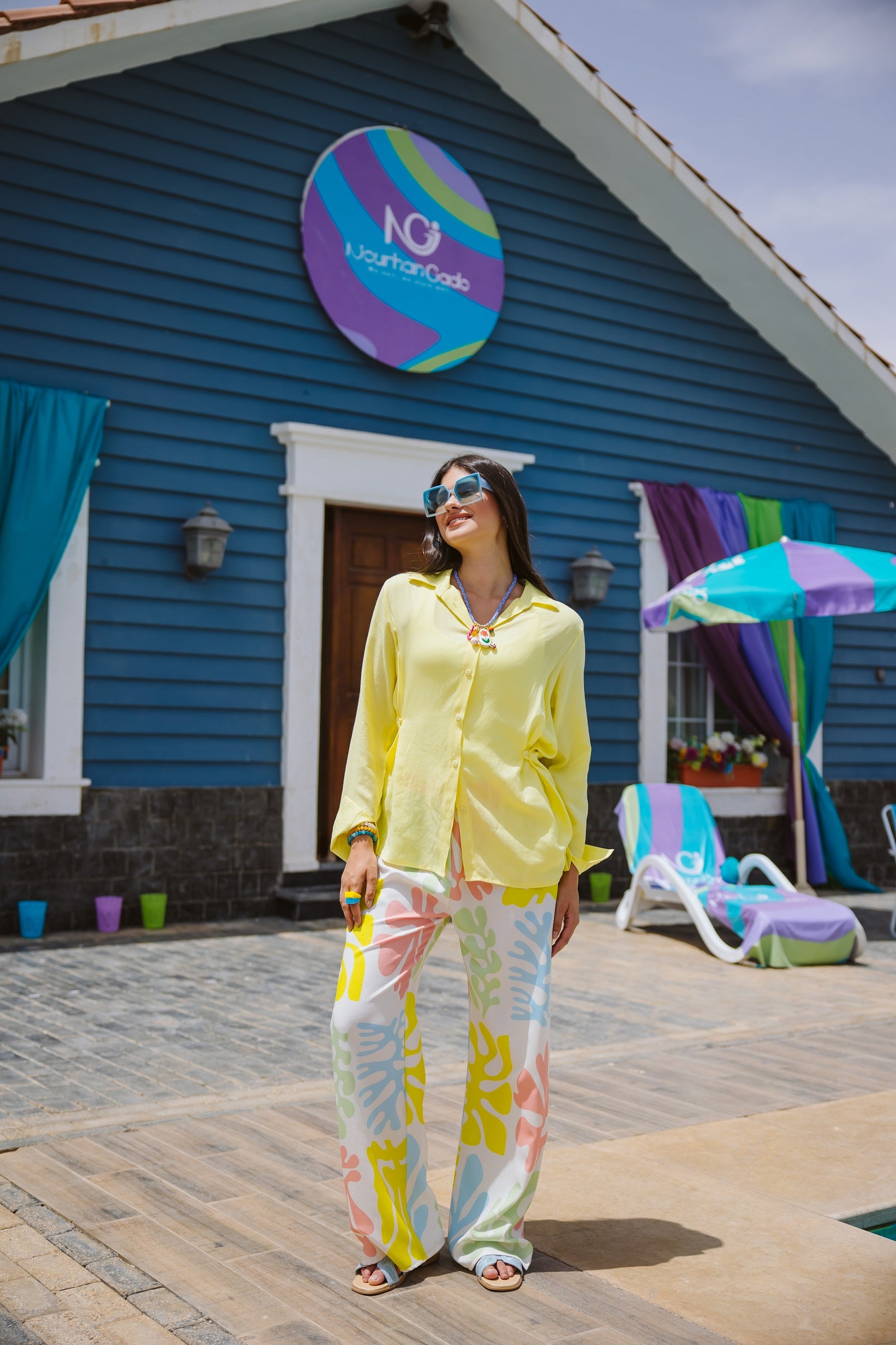 Coral pants Main image