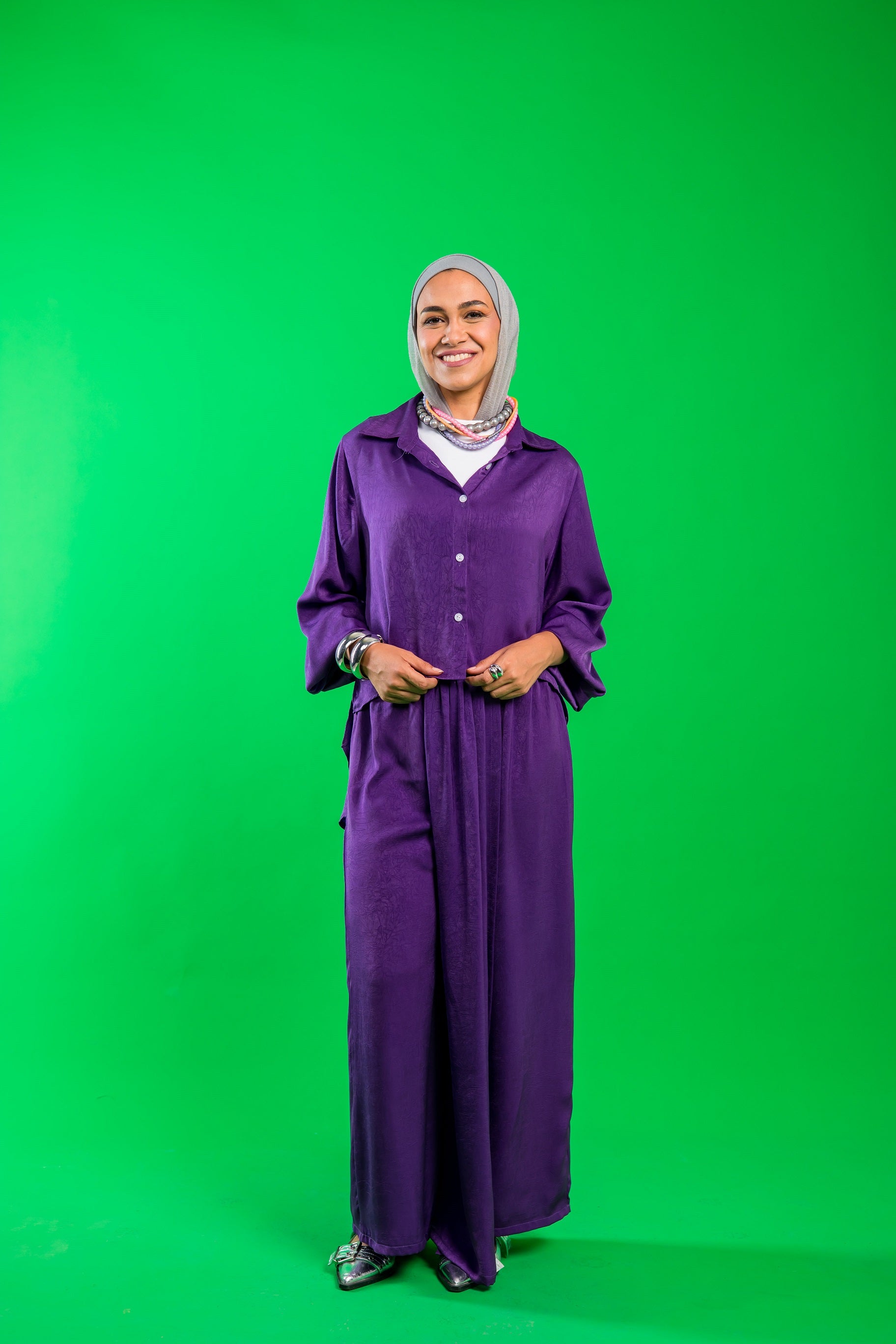 Peace set in purple