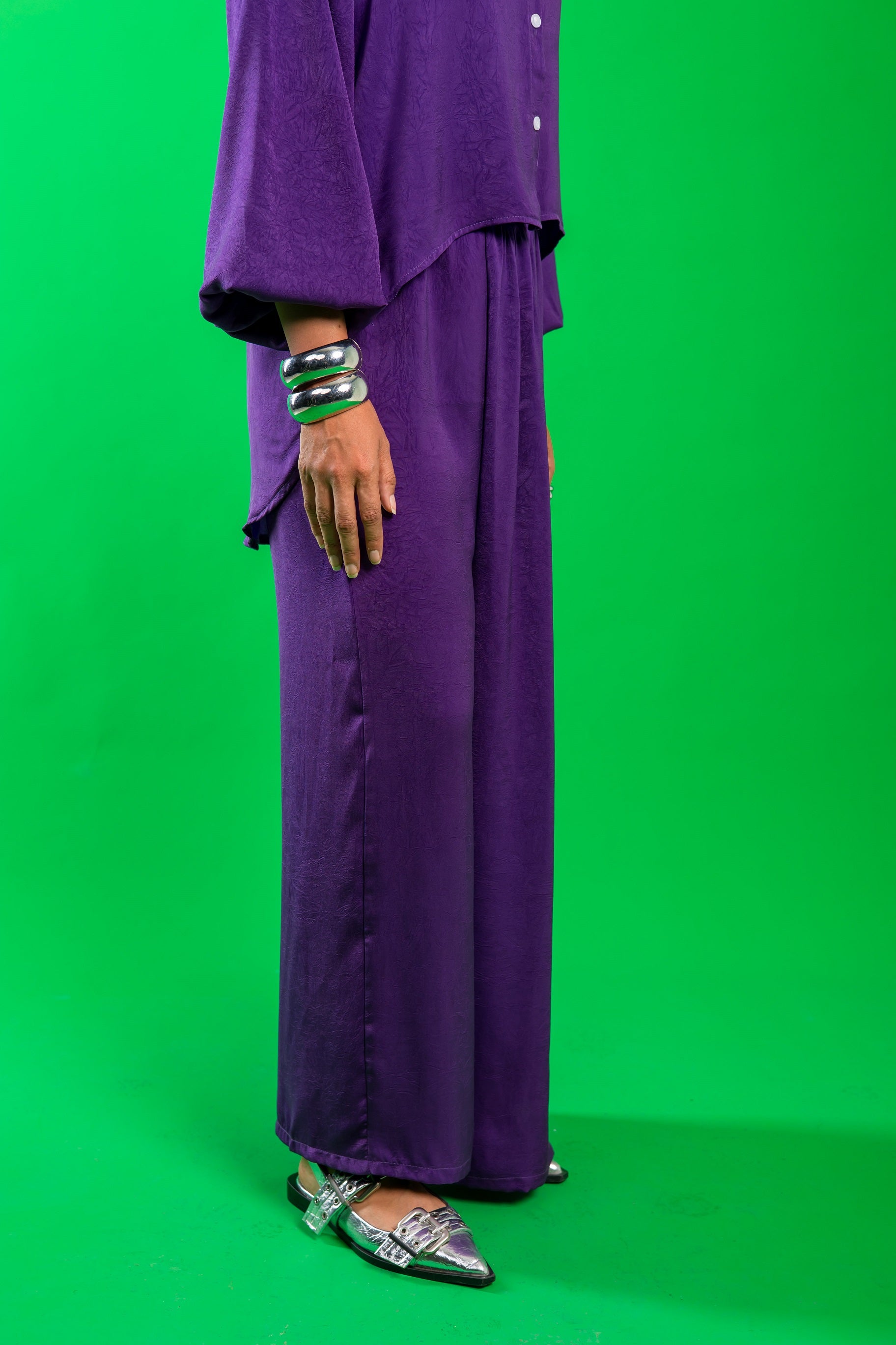 Peace set in purple
