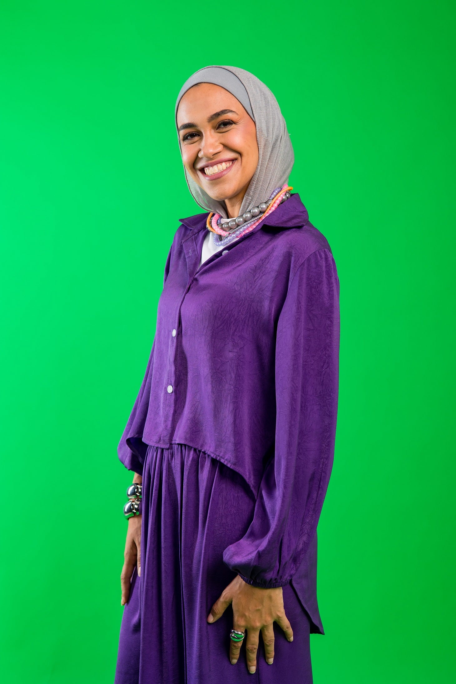 Peace set in purple
