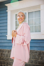 Pearl set in powder pink