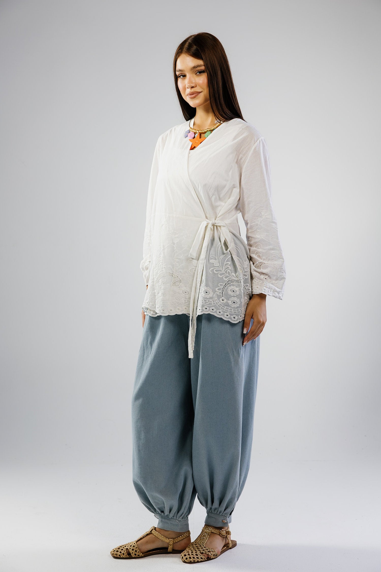 Jasmine shirt in white Secondary image