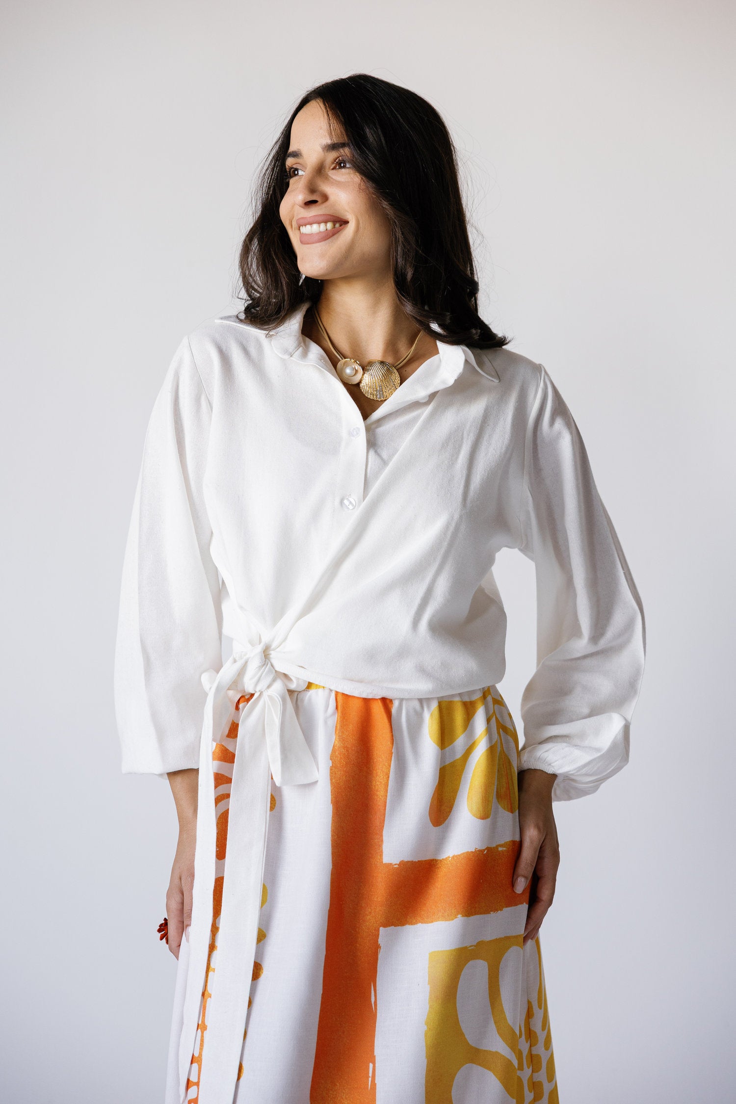 Treasure in off-white