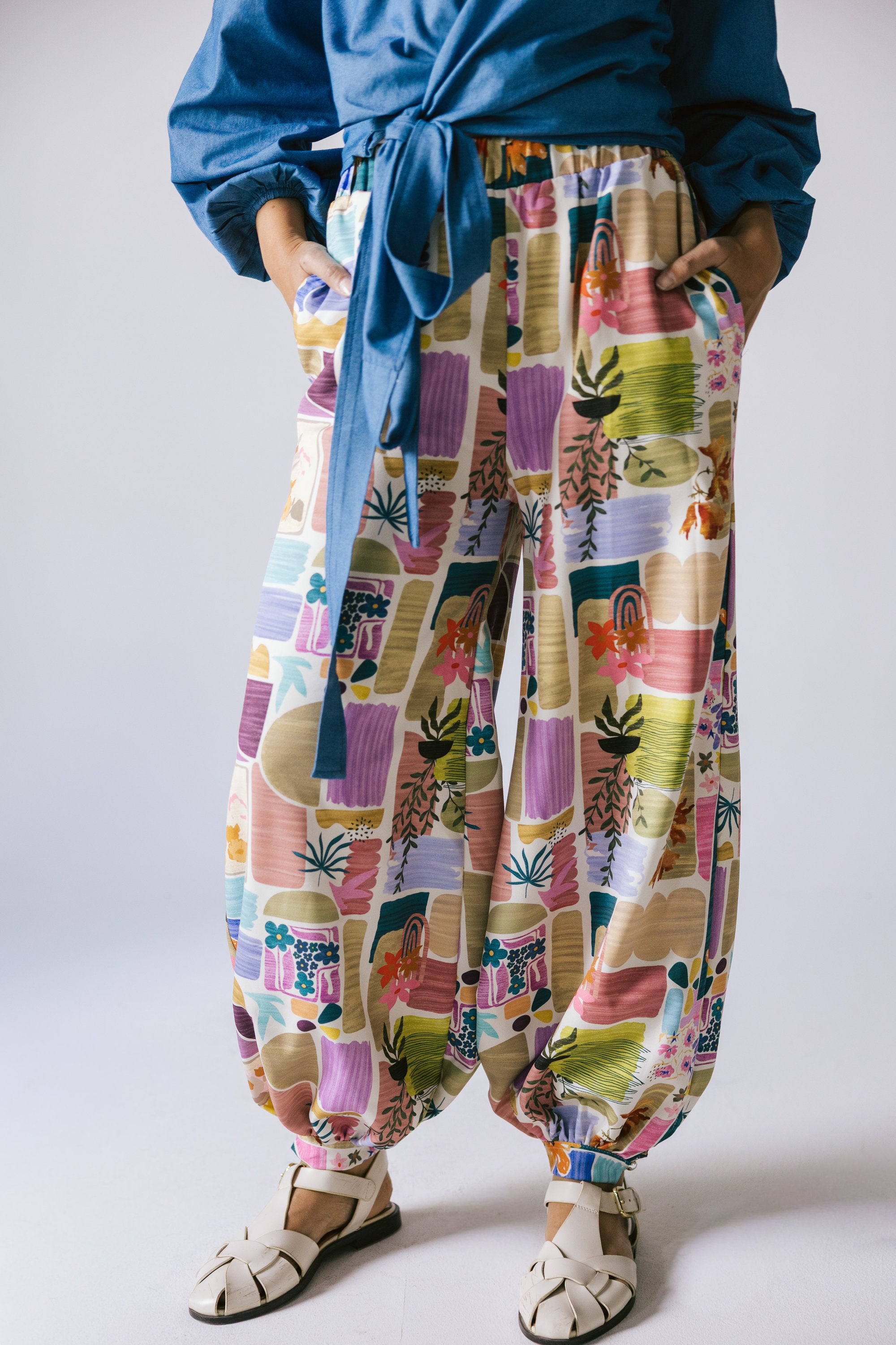 Bella pants Main image