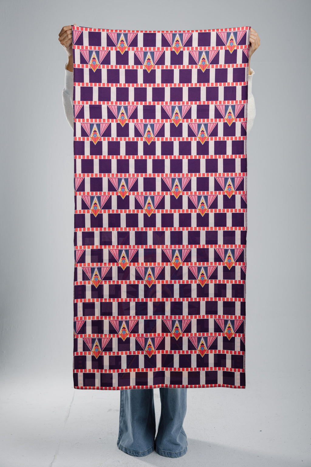 Orbit scarf
