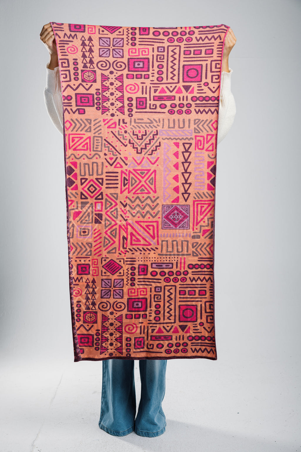 Charm scarf