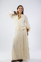 Swan set in cream