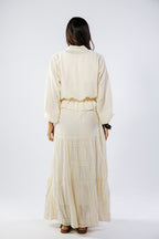 Swan set in cream