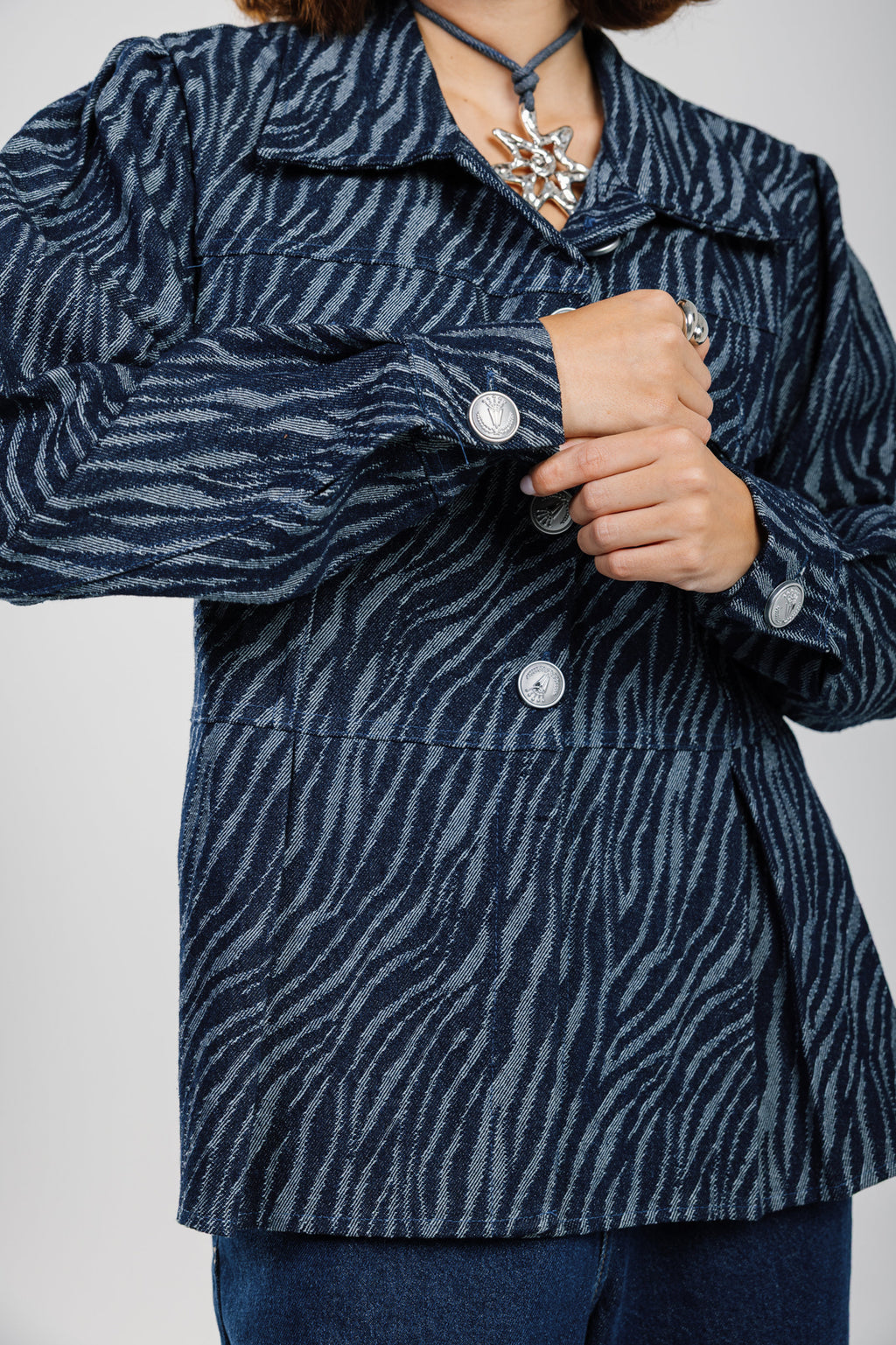 Ripple jacket