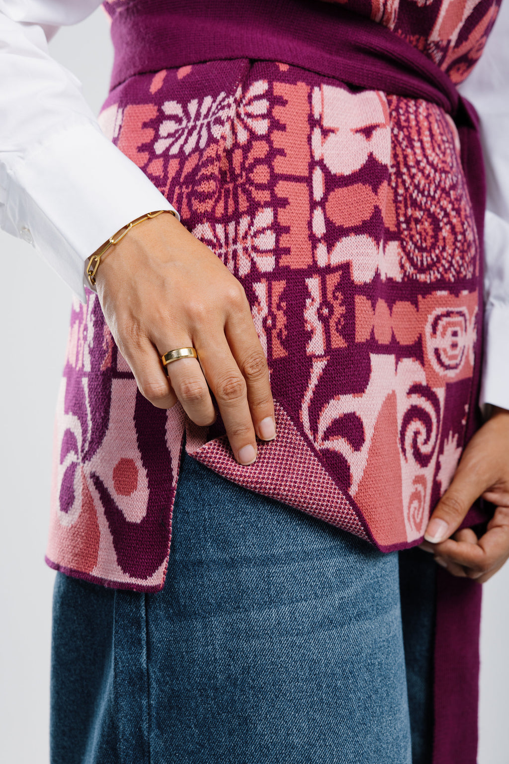 Spiral vest