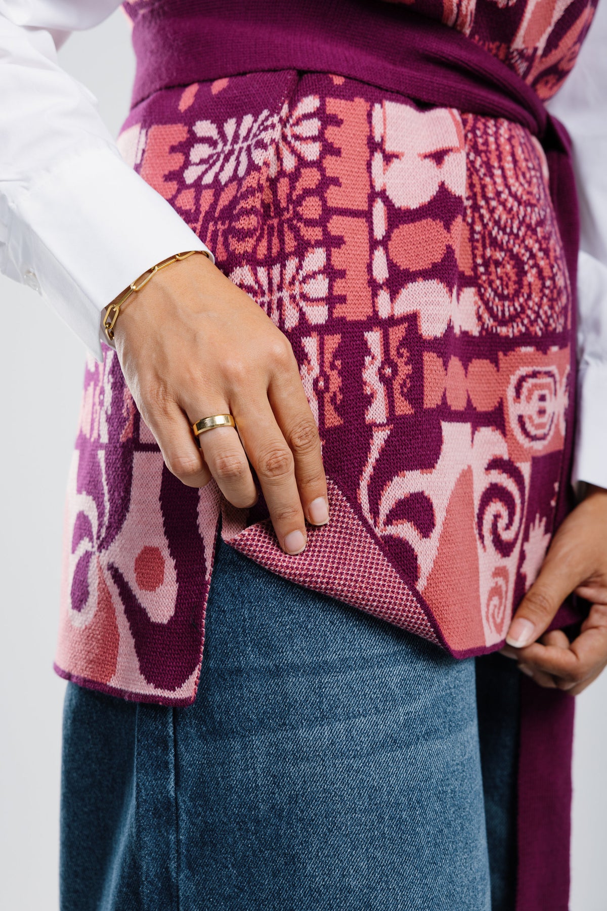 Spiral vest
