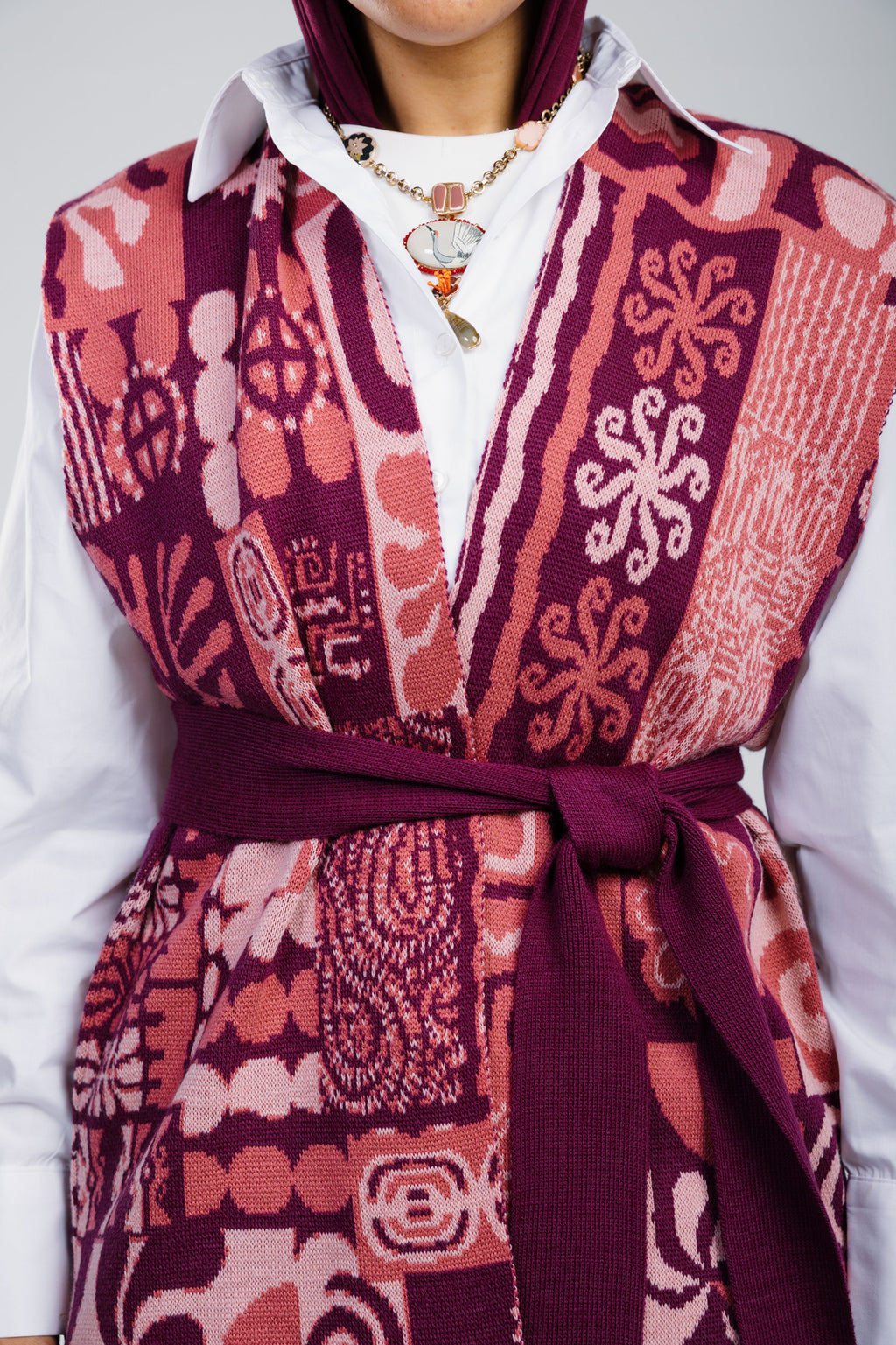 Spiral vest