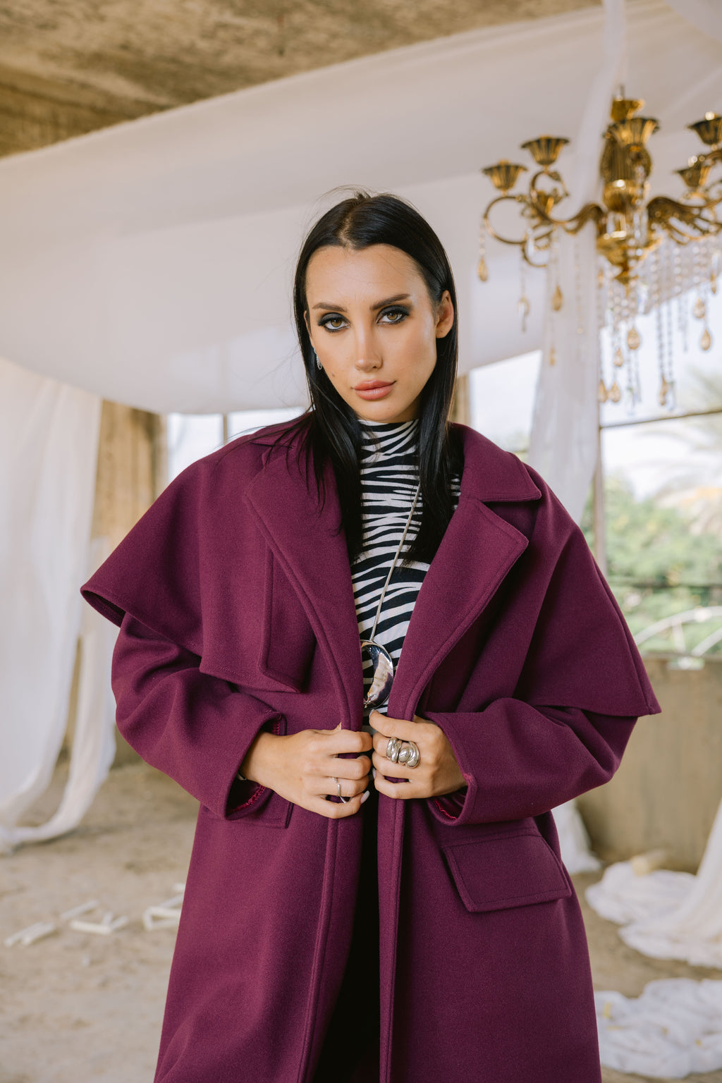 Frost coat in burgundy