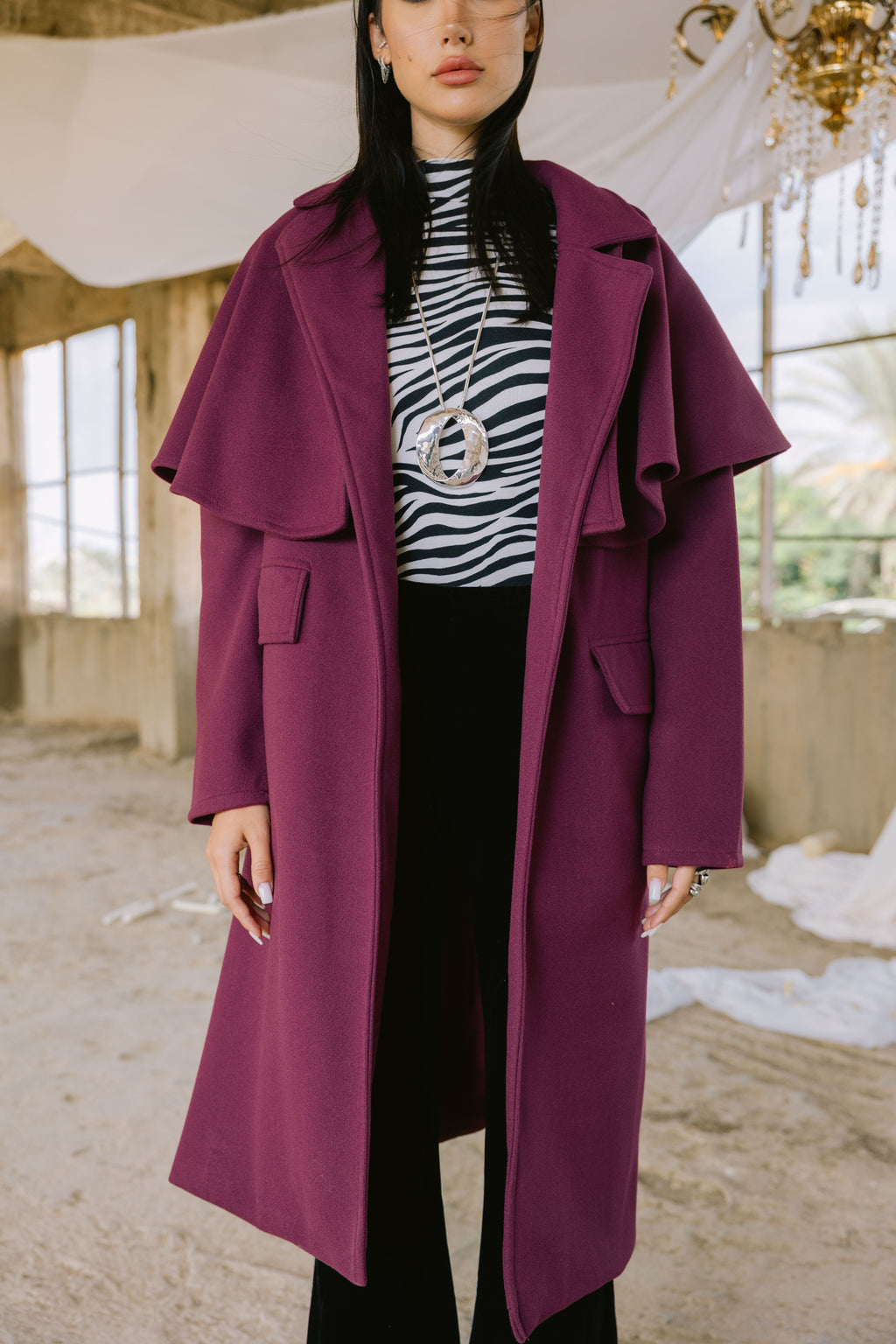 Frost coat in burgundy