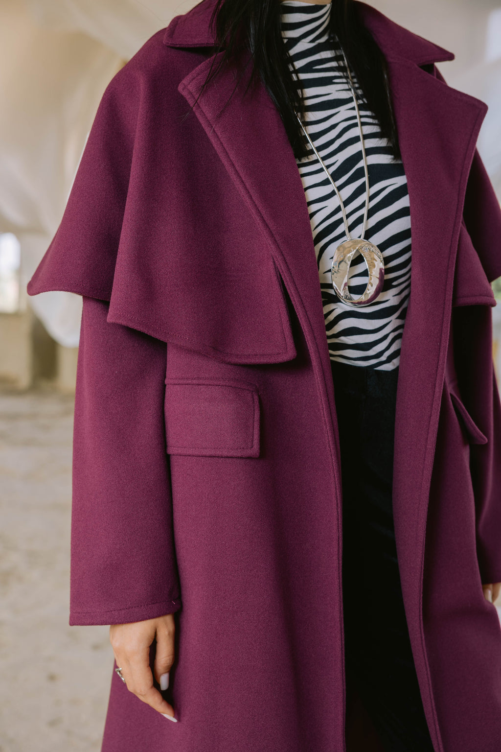 Frost coat in burgundy