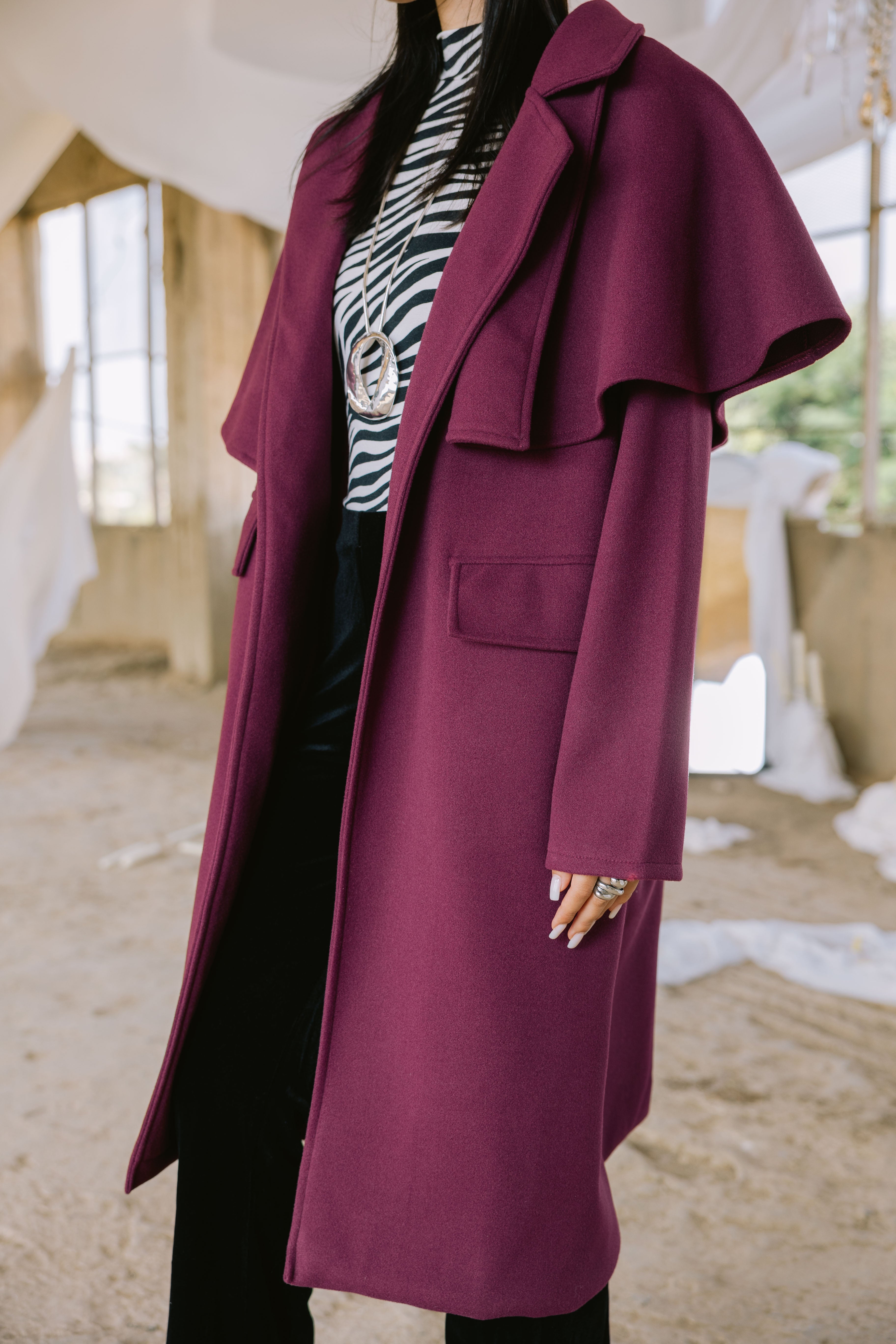 Frost coat in burgundy