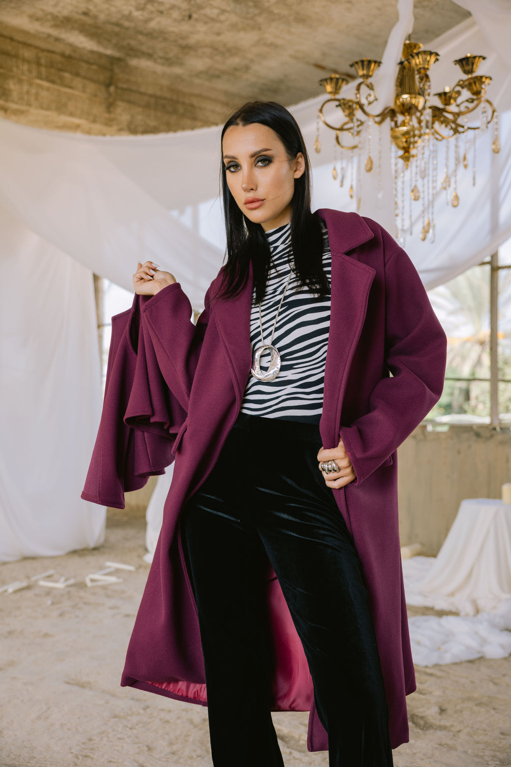 Frost coat in burgundy