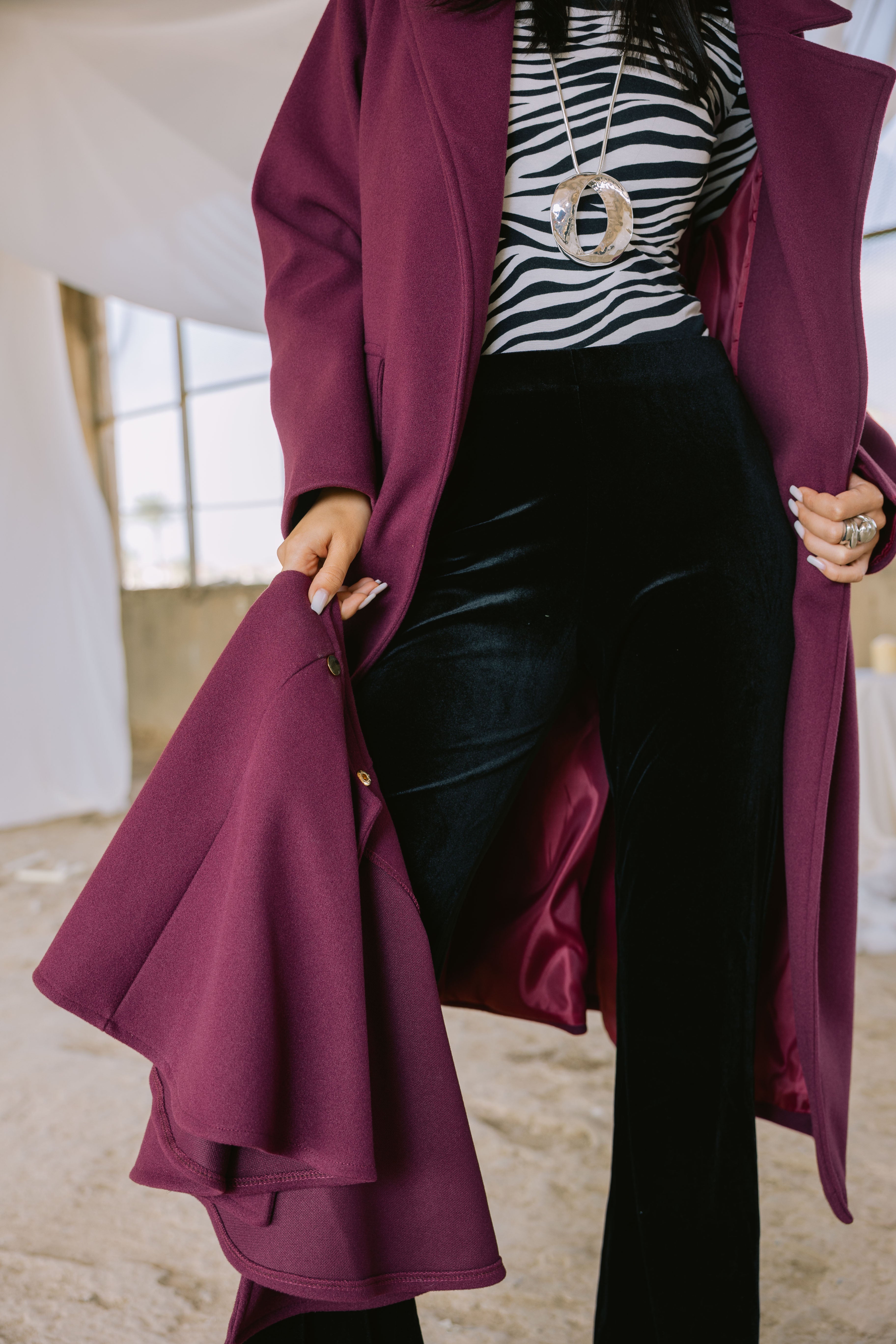 Frost coat in burgundy