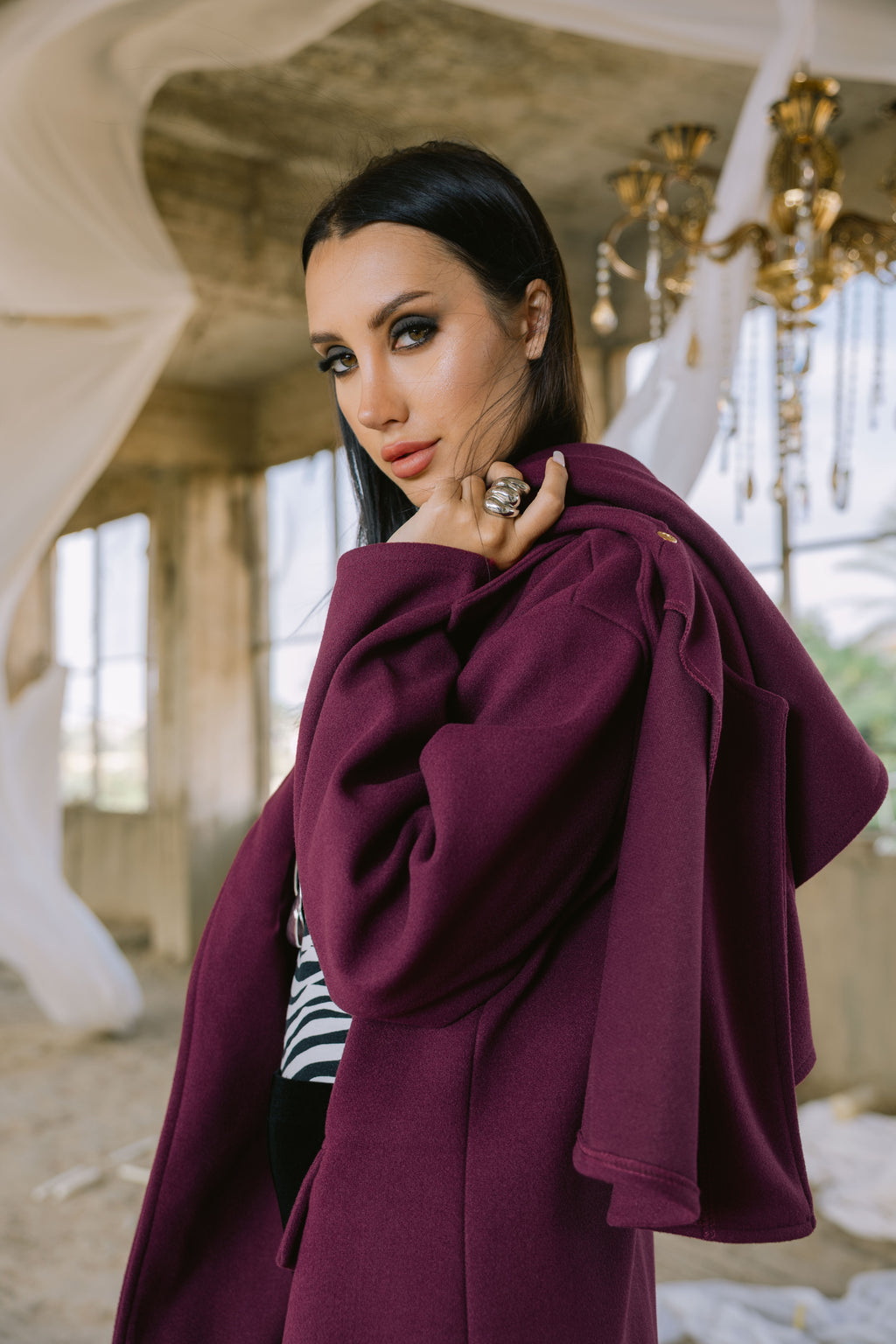 Frost coat in burgundy