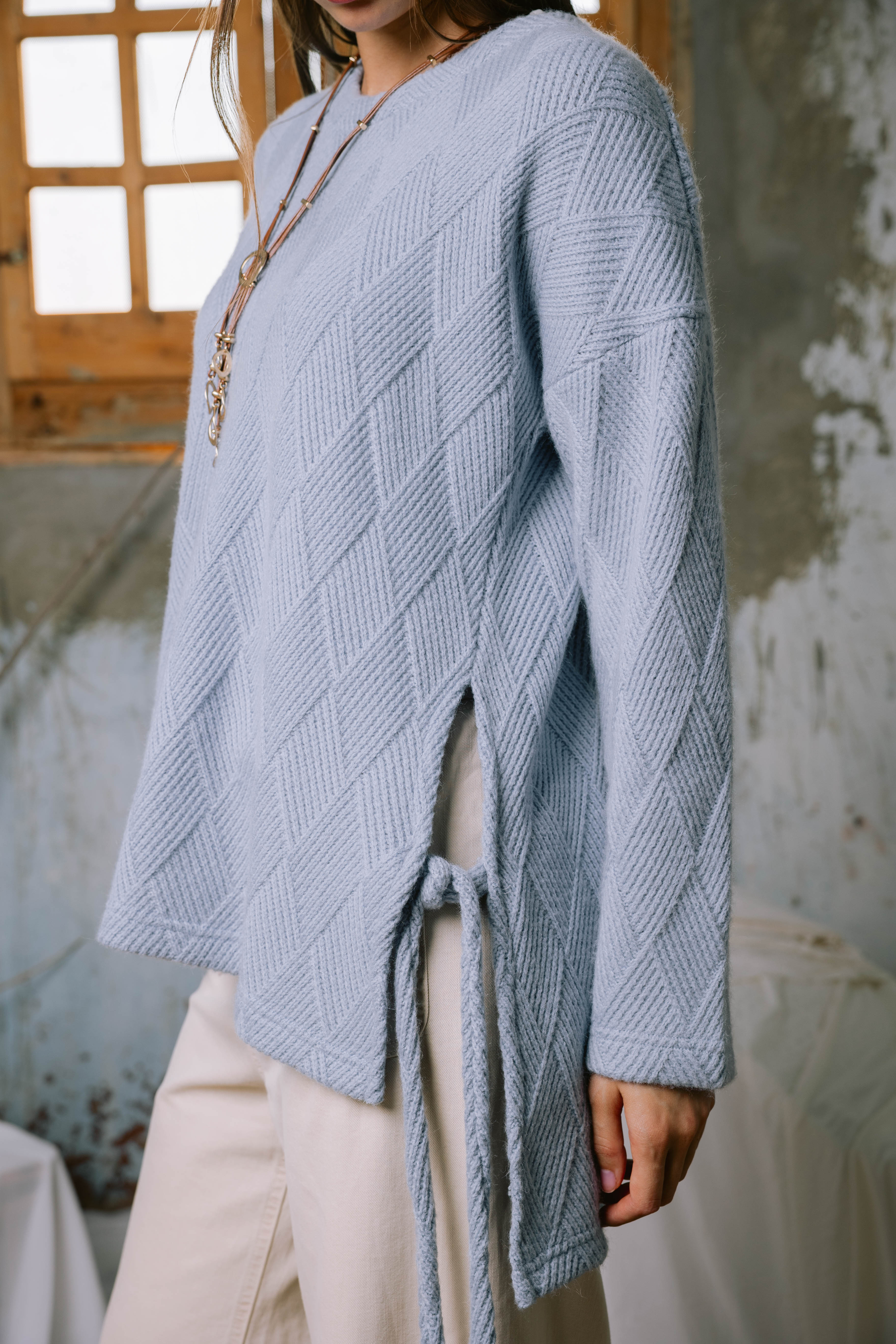 Pulse pullover in baby blue