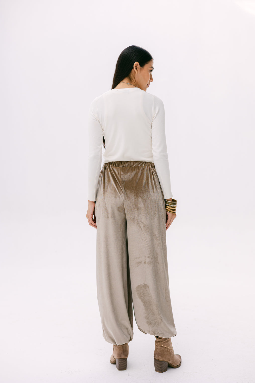 Theqa balloon pants in beige