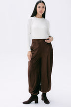 Theqa balloon pants in brown
