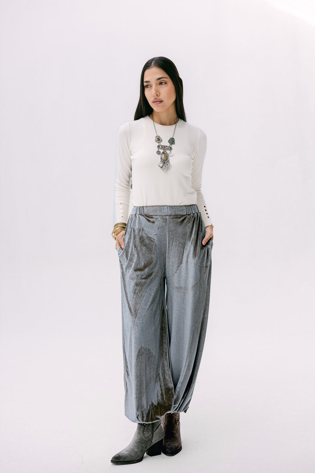 Theqa balloon pants in silver