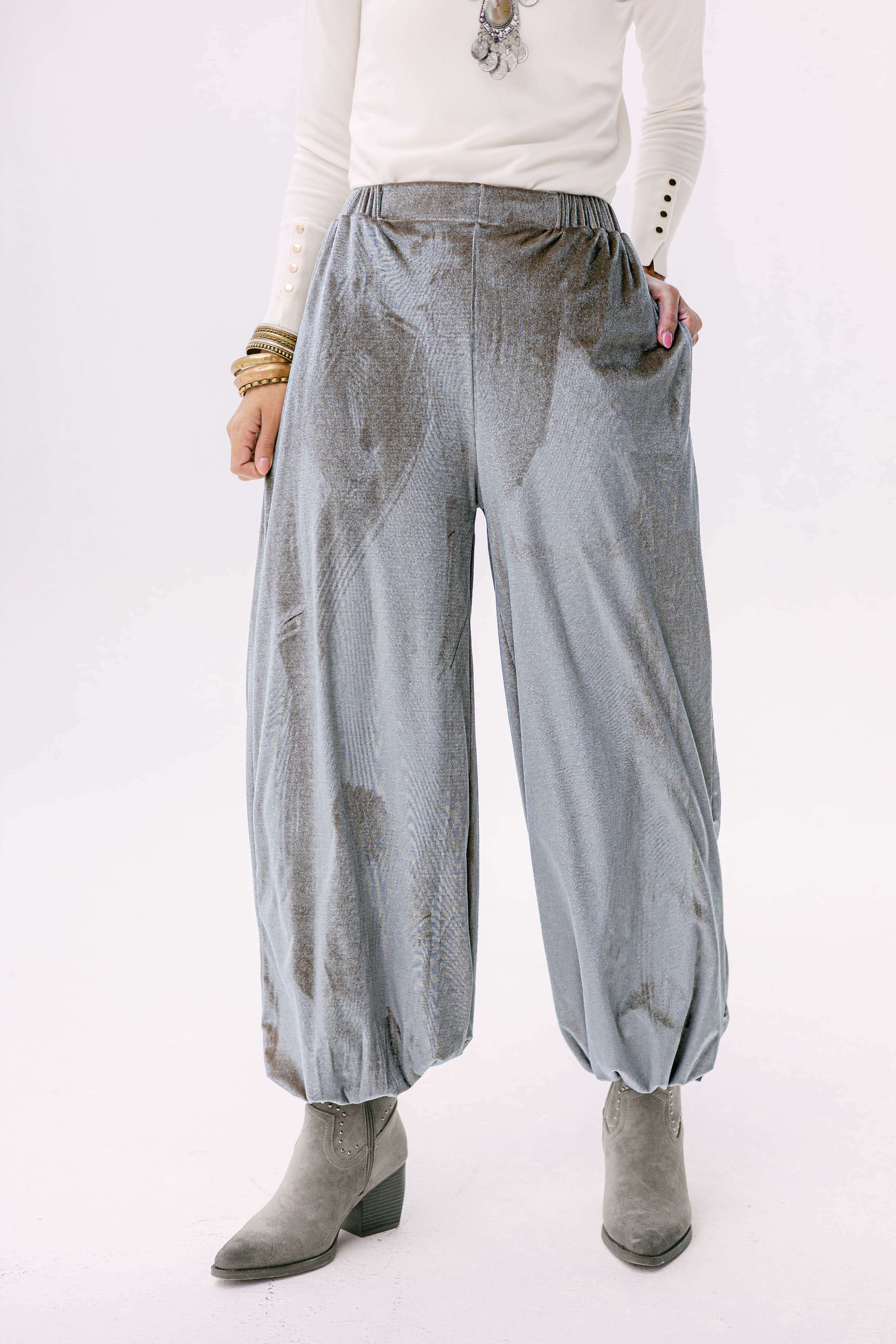 Theqa balloon pants in silver Main image
