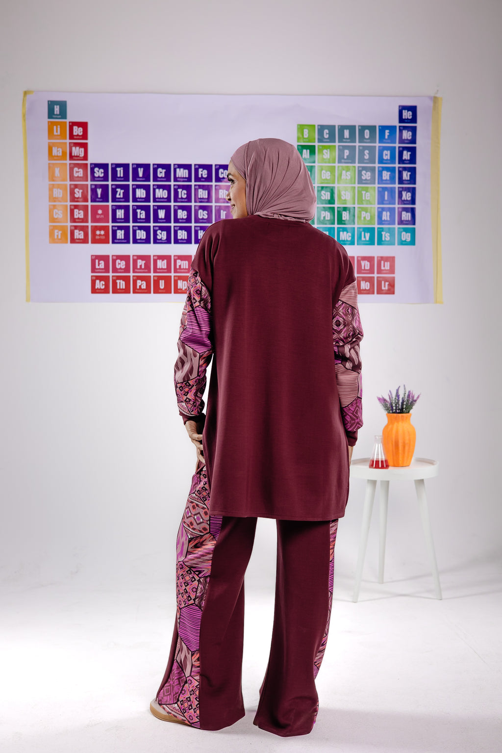 Flame set in burgundy