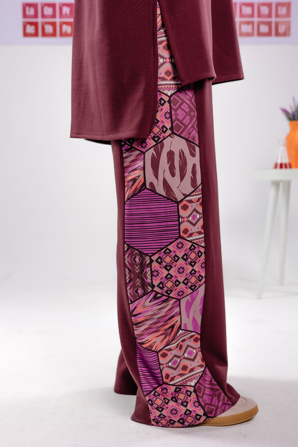 Flame set in burgundy