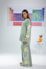 Flame set in mint