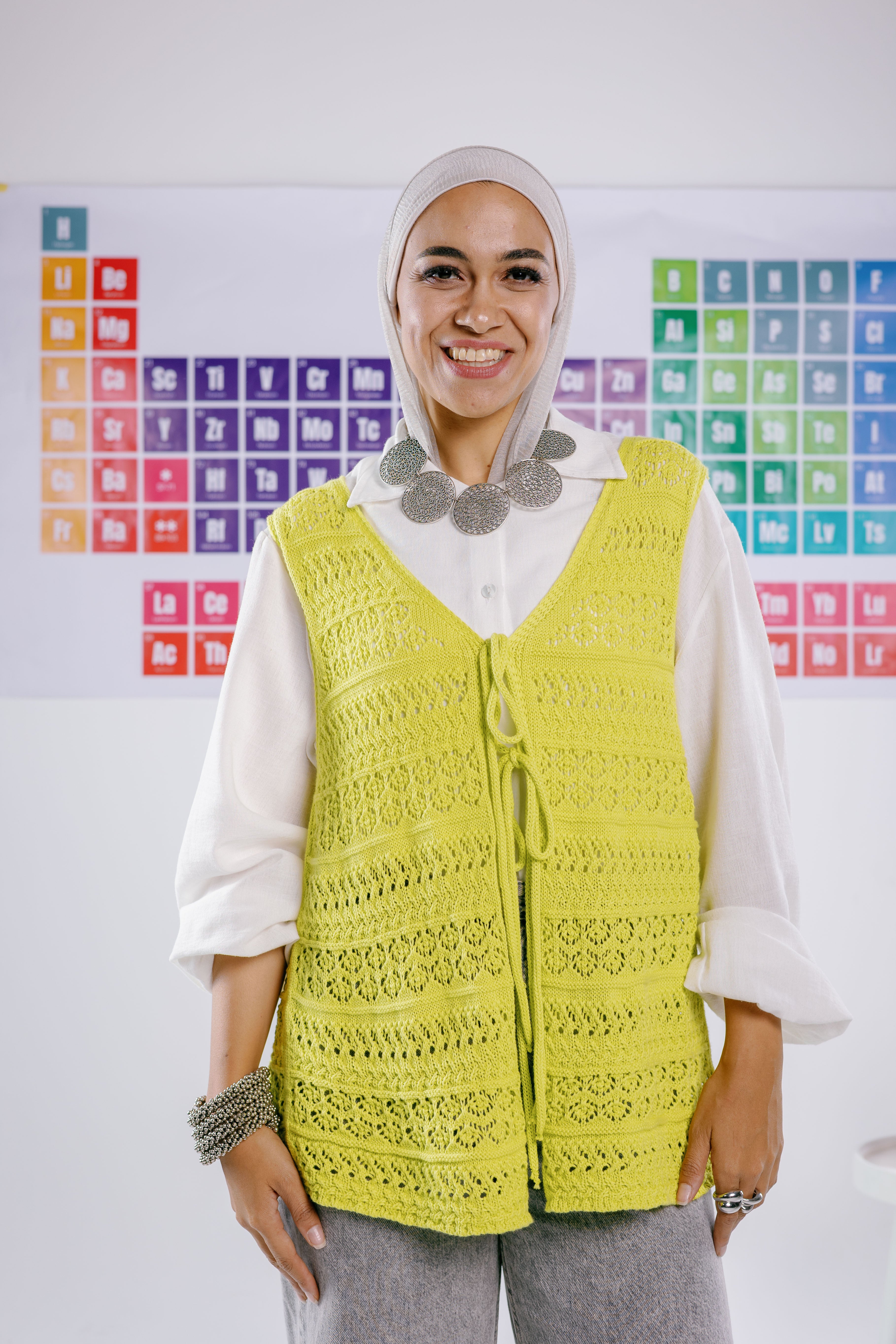 Volt vest in lime Secondary image