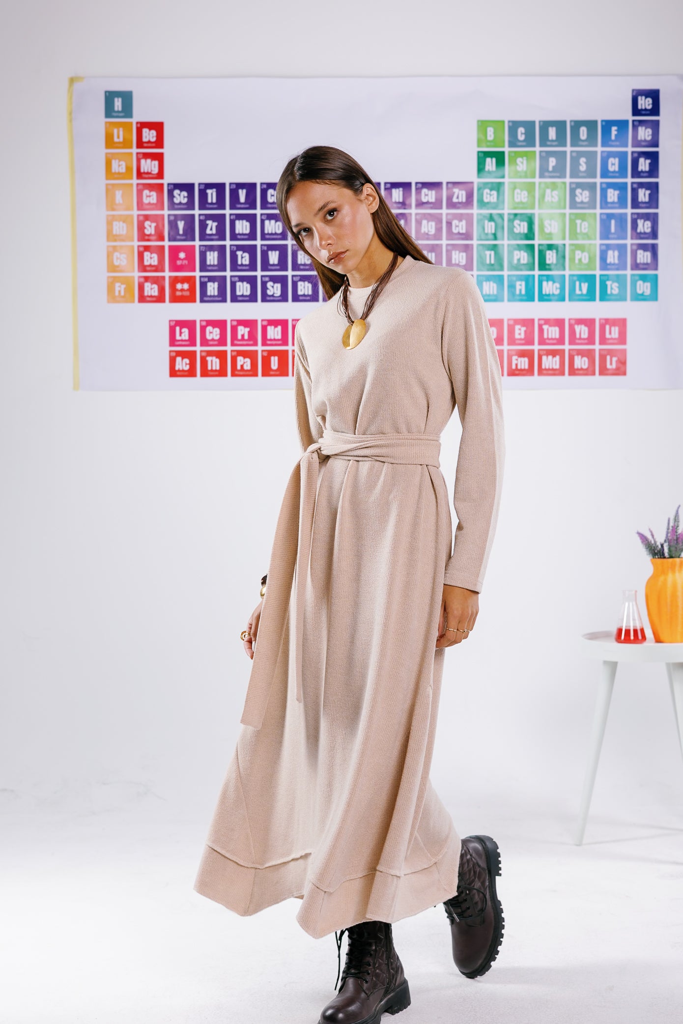 Icon dress in beige