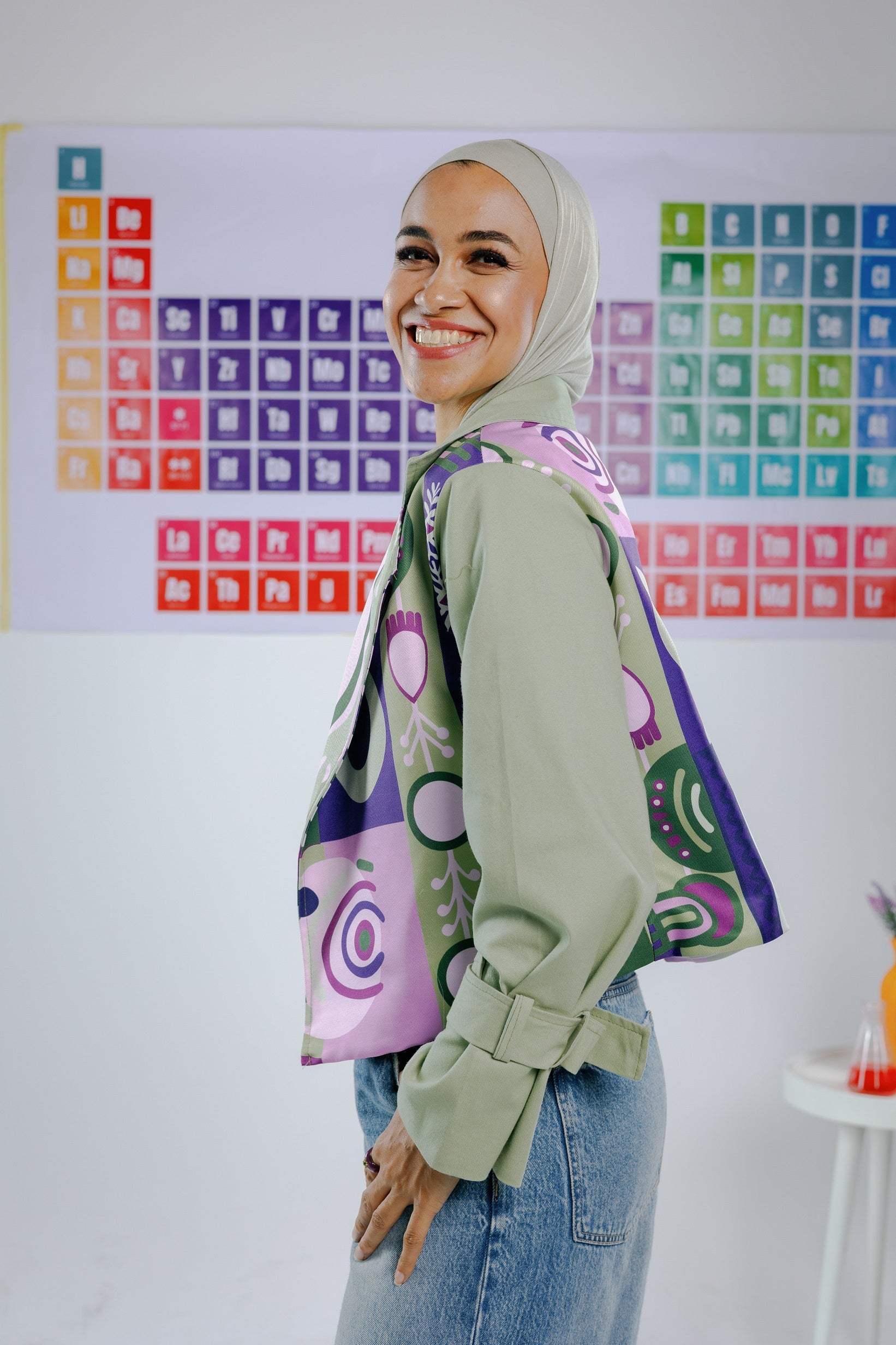 Atom jacket
